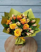 Букет цветов из:  Альстромерии и Розы в Чурилково