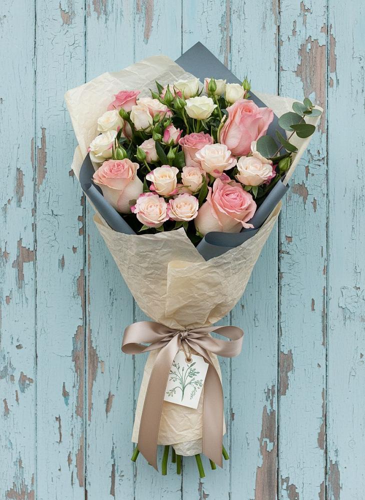 Букет цветов из: Розы в Чурилково