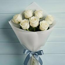 Букет 7 Белых роз Эдлесс Лав в Чурилково