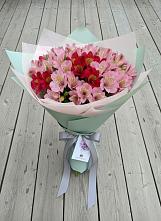 Букет цветов из:  Альстромерии в Чурилково