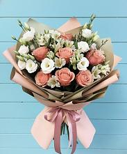 Букет цветов из:  Розы, Альстромерии и Лизиантусы в Чурилково