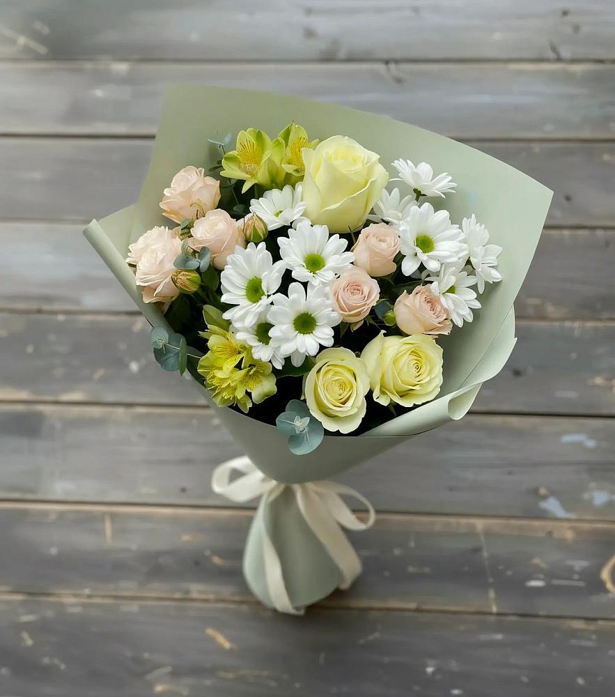 Букет цветов из: Альстромерии, Розы и Хризантемы в Чурилково