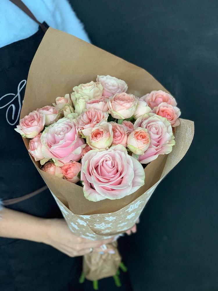 Букет цветов из: Хризантемы и Розы в Чурилково