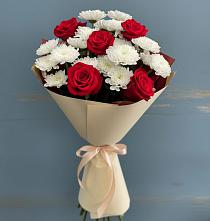 Букет цветов из:  Розы и Хризантемы #REPLACE_PRED# Чурилково