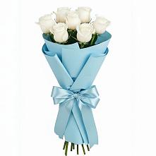 Букет 7 белых роз Проуд в Чурилково