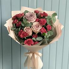 Букет цветов из:  Гвоздики и Розы в Чурилково