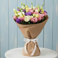 Букет цветов из:  Лизиантусы в Чурилково
